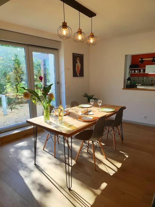 Campagne-Jolie Maison Avec Jardin- Proche Dole Chevigny  Εξωτερικό φωτογραφία